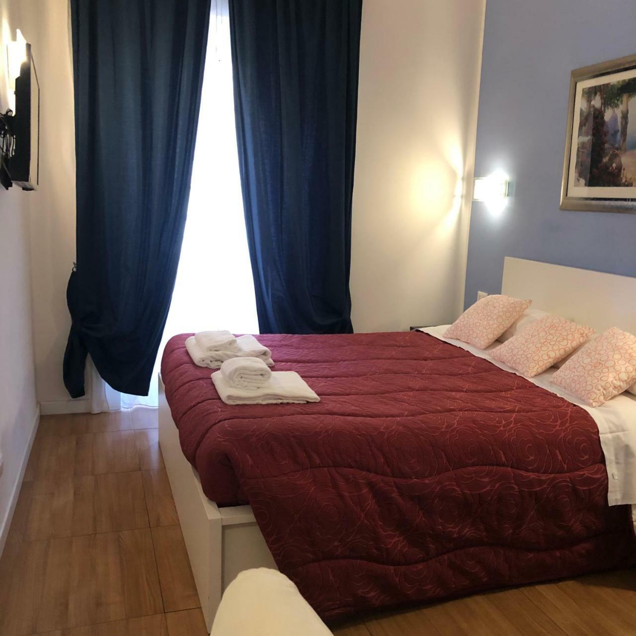 Residenza Giulia Al Colosseo Roma Exterior foto